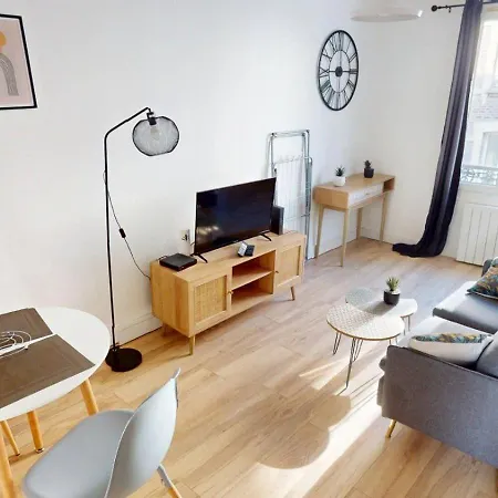 Cosy - Rue Rene Baheux Apartment